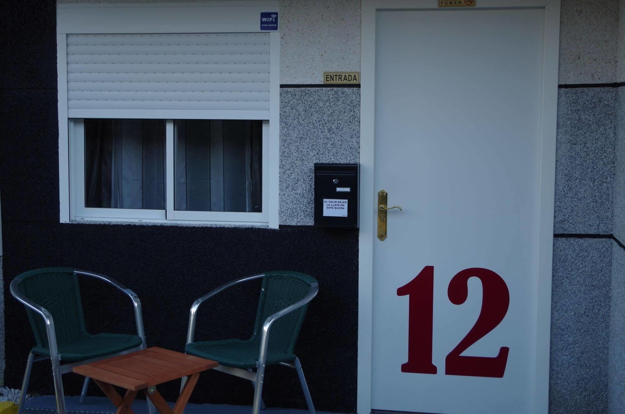 Hotel Apartamentos Rock Star Taboadela Kültér fotó